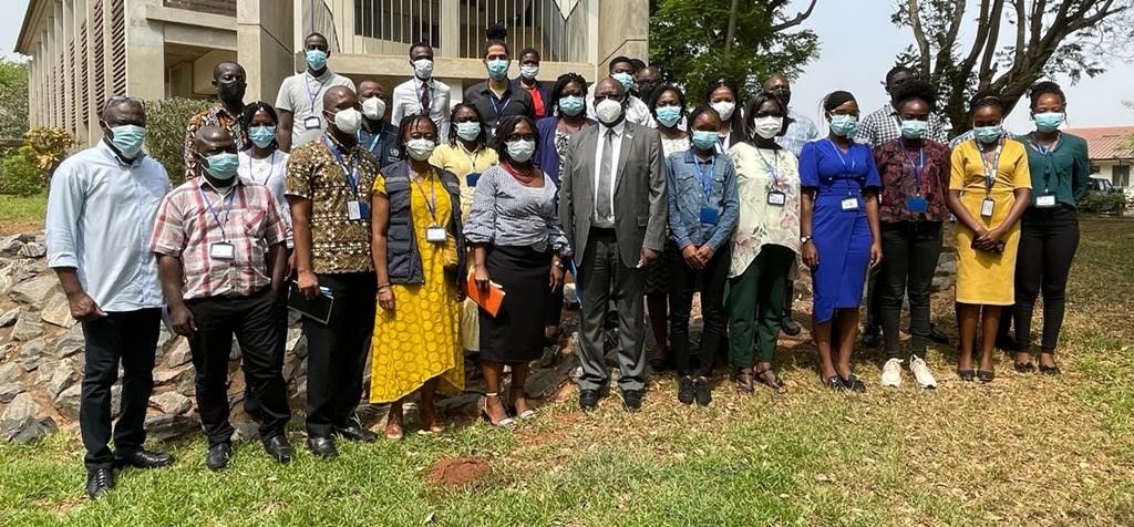 Noguchi, partners begin two-week genomic sequencing training workshop