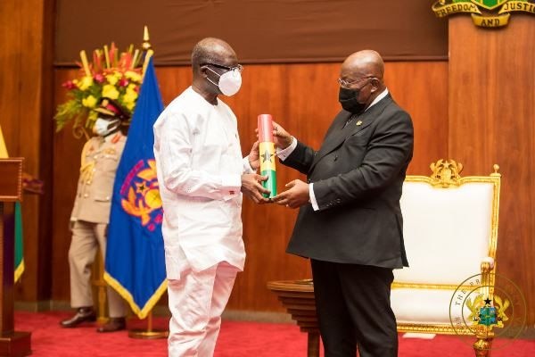 Fitch Downgrades Ghana to 'CCC'