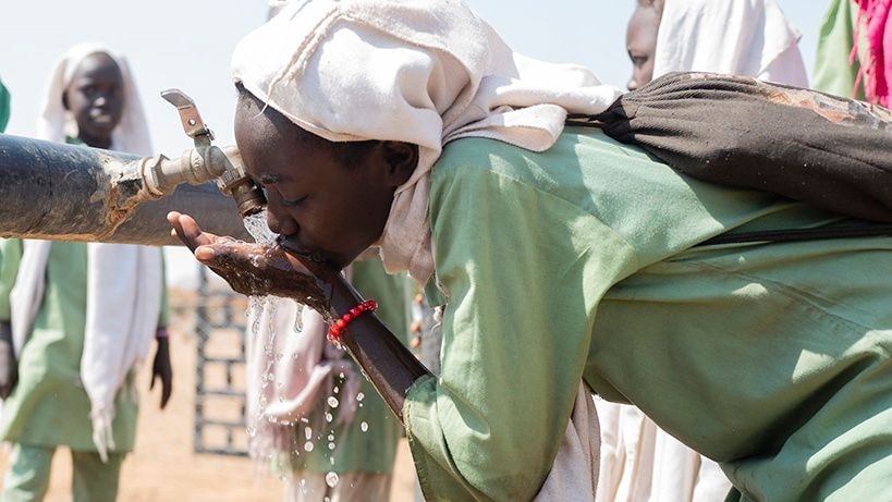 Water crisis in Africa prompts launch of "Blue Community" initiative