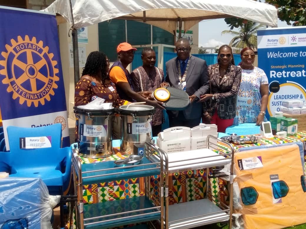 Rotary Club Accra-Airport and Rotary Club of Ikeja resource Cleantown Health Center