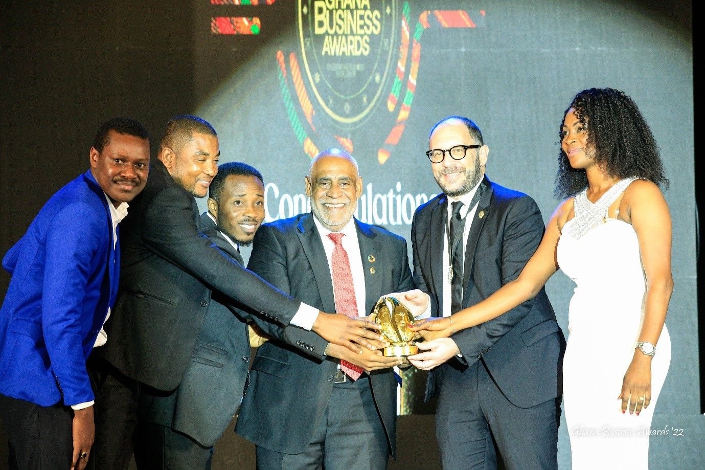 Advans wins Savings and Loans Company of the Year