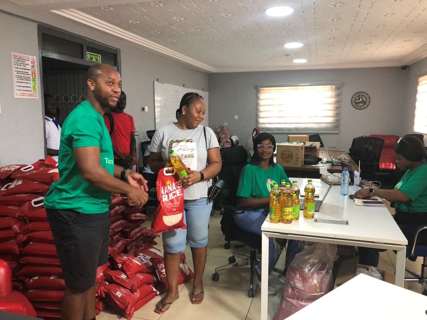 Taptap Send fetes customers at Xmas