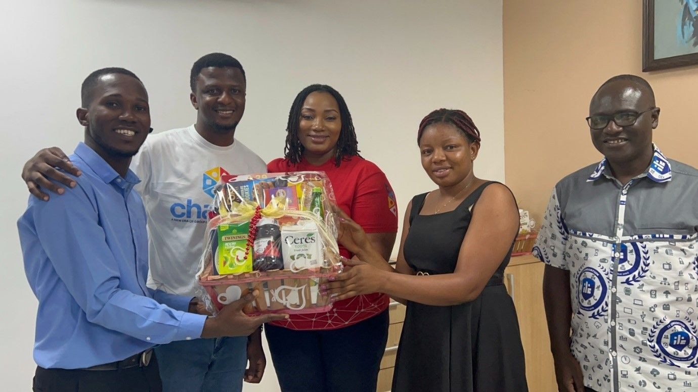 Chango crowdfunding saves two children from health risks