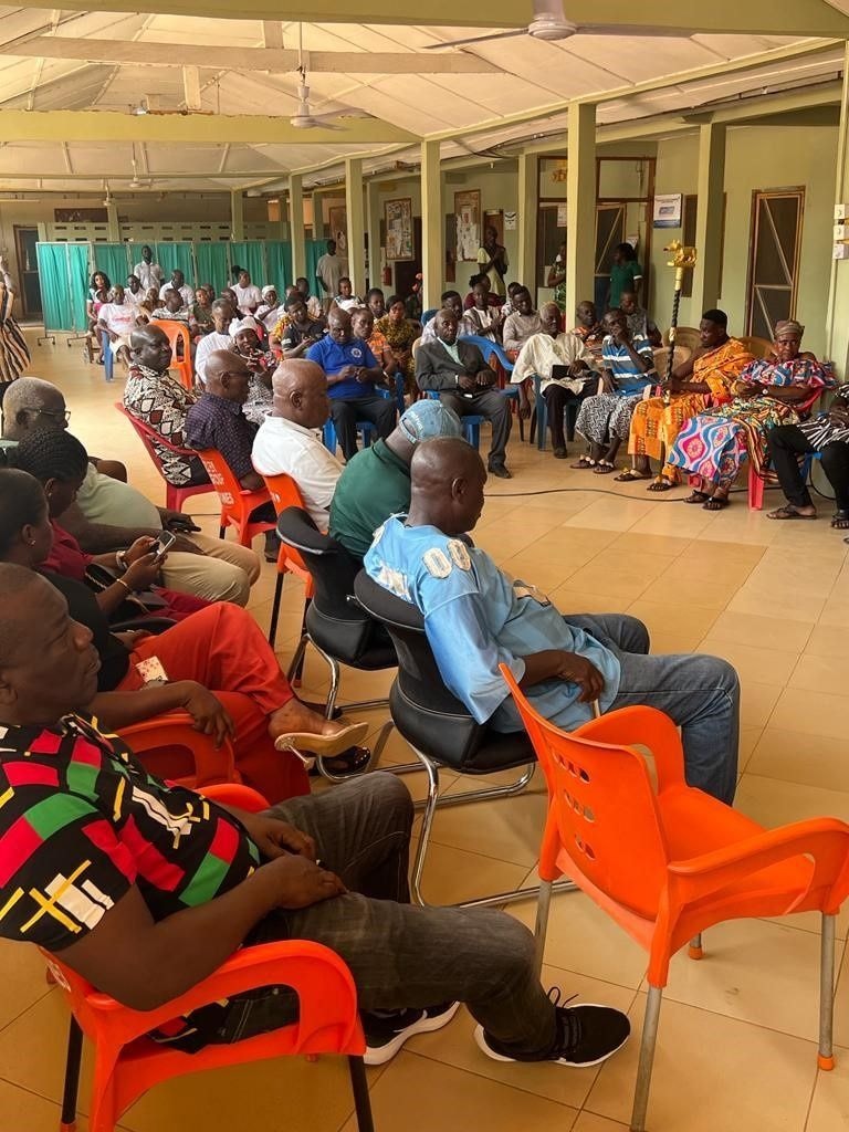 Sikkens presents bungalow, borehole to Tease Presby Hospital