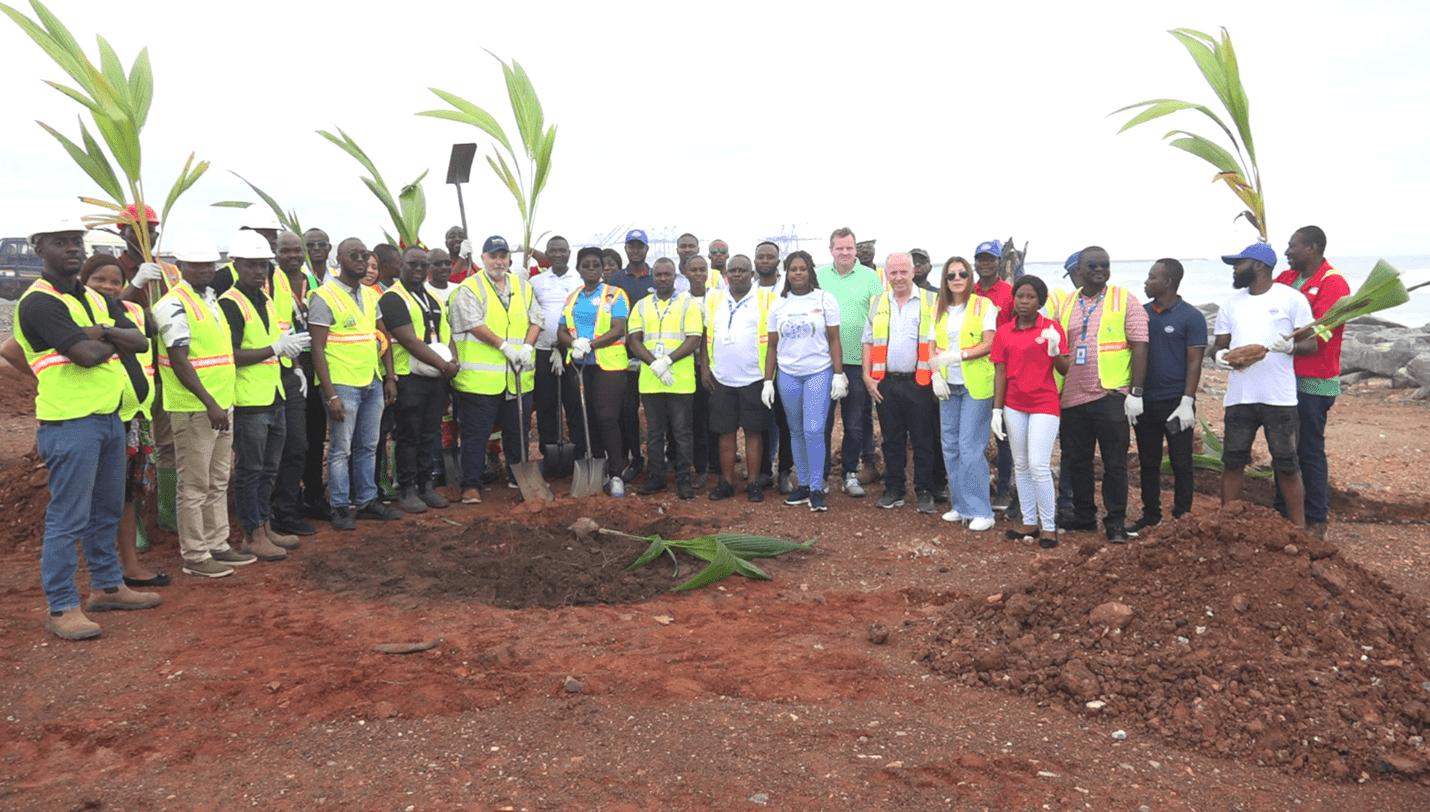 Director of Tema Port, Tema Mayor join MPS to plant 1,001 trees