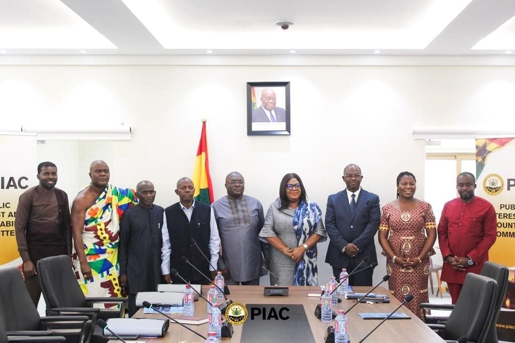 PIAC gets 8 new members