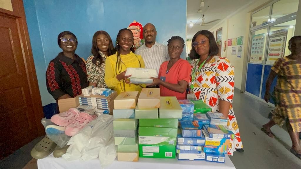 Maame Adwoa Kyeremaah Manu donates to Korle-Bu Children’s Ward