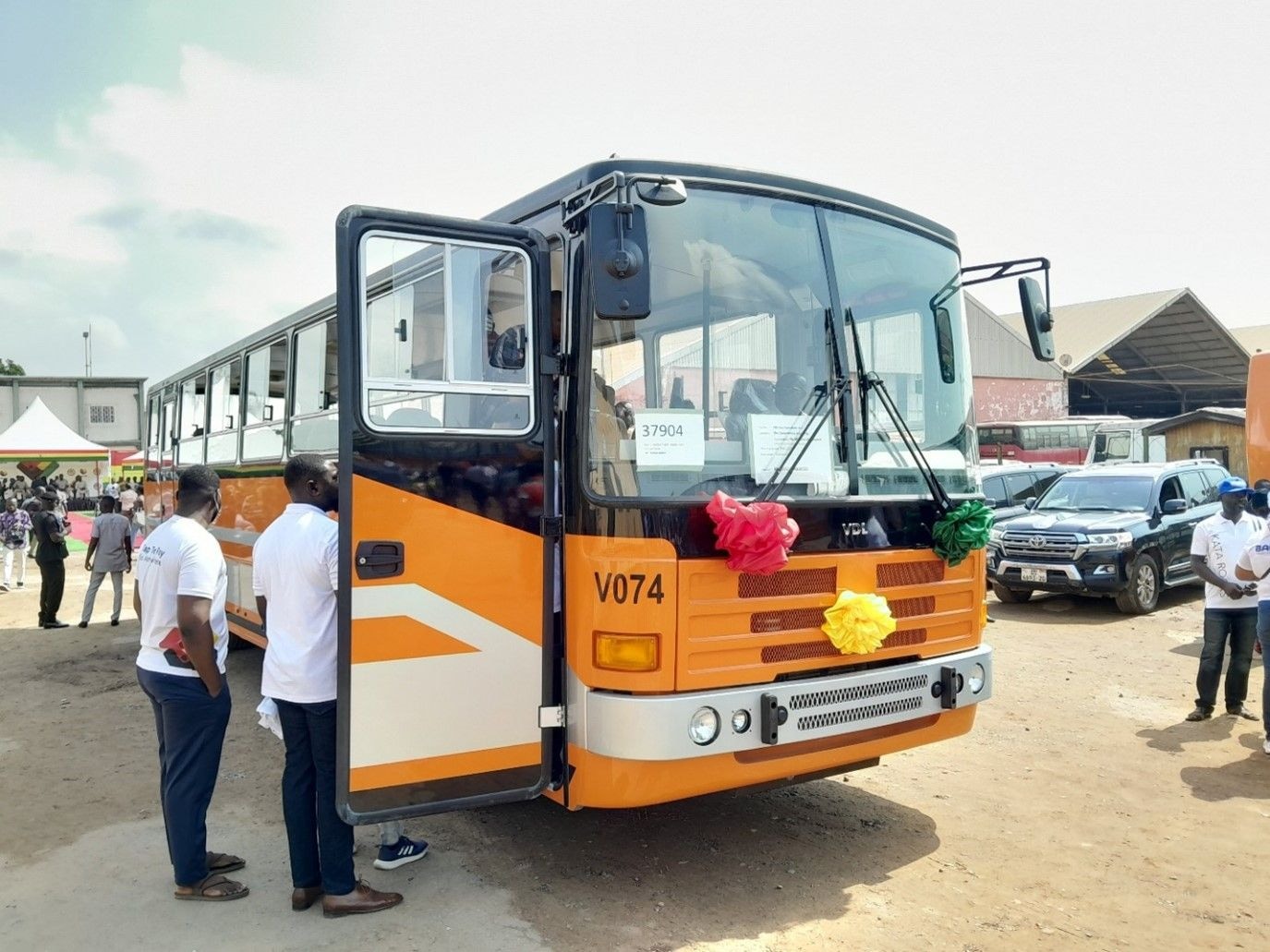 Motoring with Bob Roco ROMEO: Gov’t to acquire 100 electric buses
