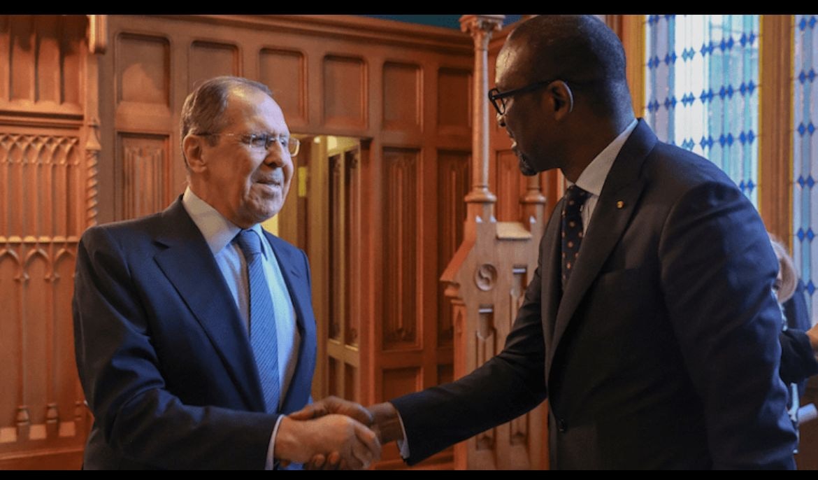 Russia and Mali Review Military Partnership