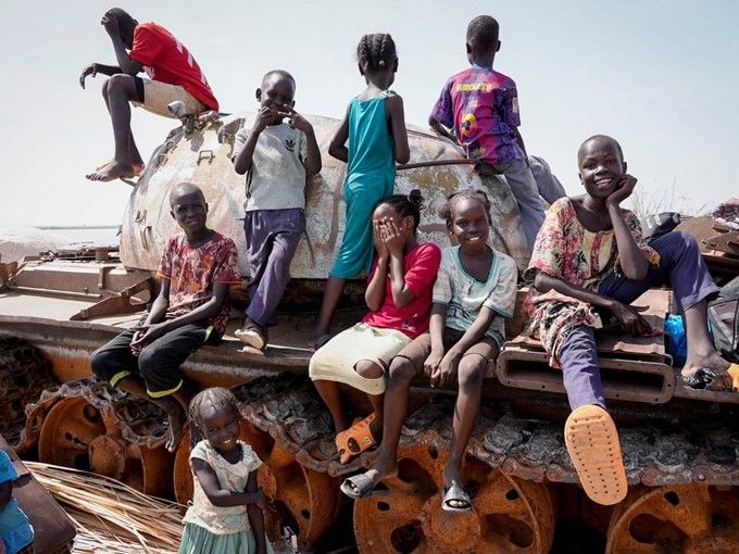 HDR sees rich countries progress, but half of the poorest have gone backwards