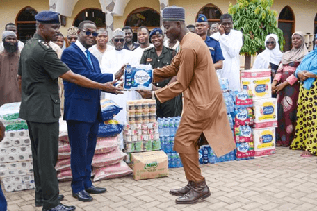 S.D.A Church donates to Muslim community