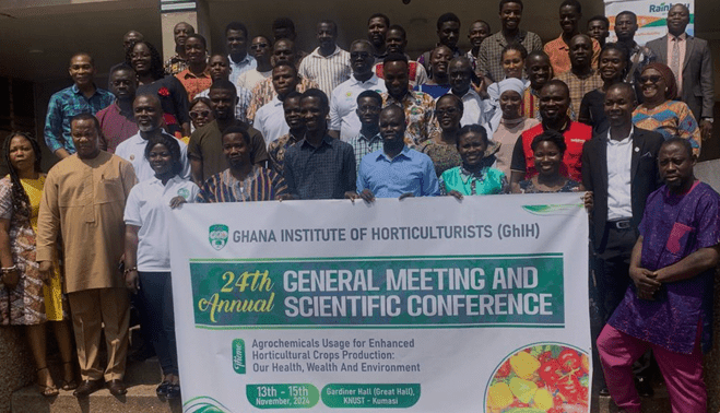 Horticulturists urge responsible use of agrochemicals