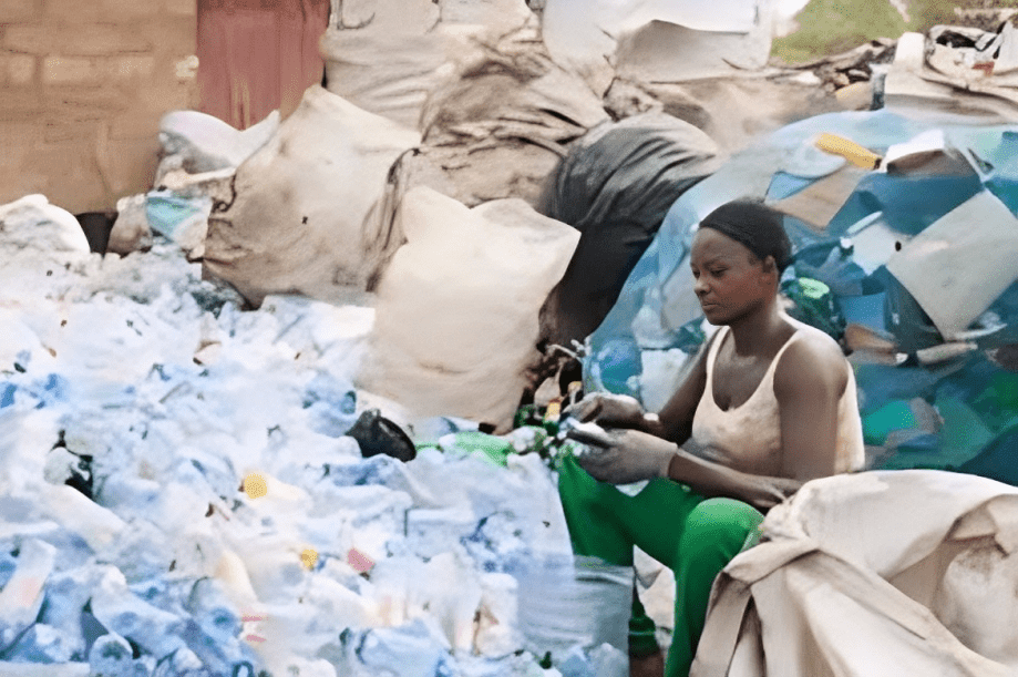 Deposit return system key to tackling plastic waste