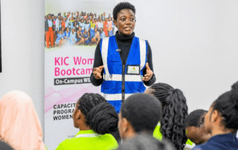 Weaving the thread of science in the fabric of agriculture: A spotlight on Naa Ayeley, a young KIC Entrepreneur
