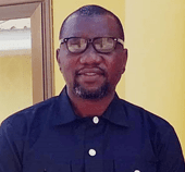On-time courier delivery: Shared responsibility of courier entities and customers