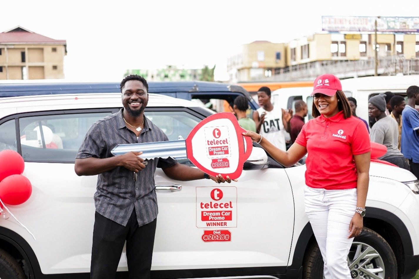 Architect wins brand new car in 14th Telecel Dream Car promo
