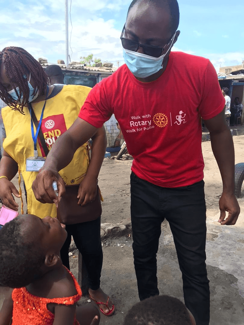 Rotary Club of Accra-Tesano join GHS to immunise children against Polio