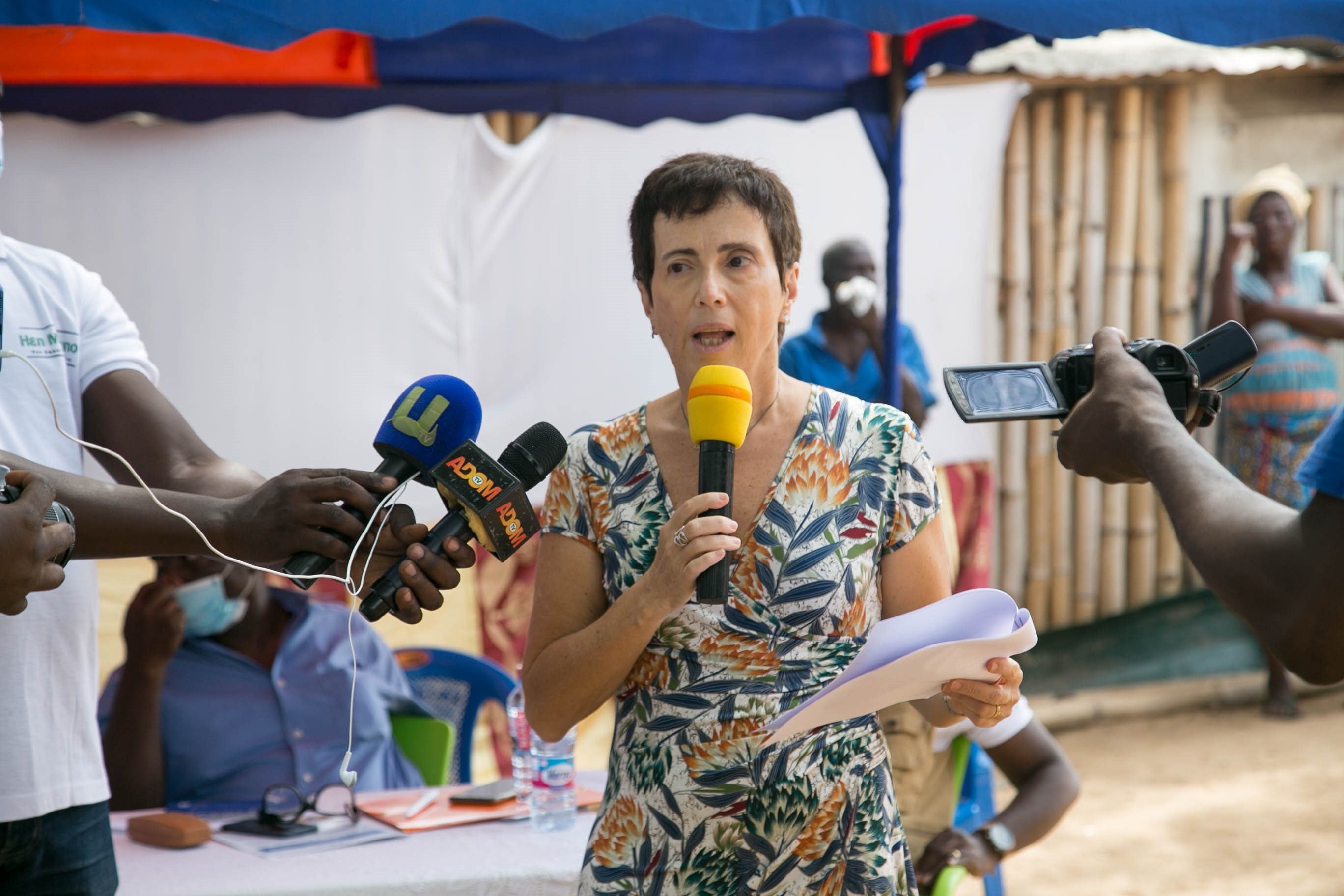 EU Ambassador to Ghana hands over a community centre to the clam fishers and processors of Ada