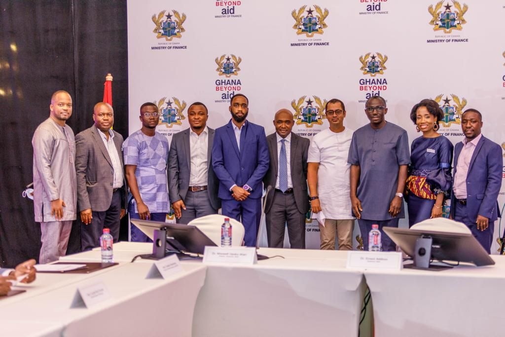 Local financial institutions assist gov’t to successfully execute 2021 Eurobond transaction