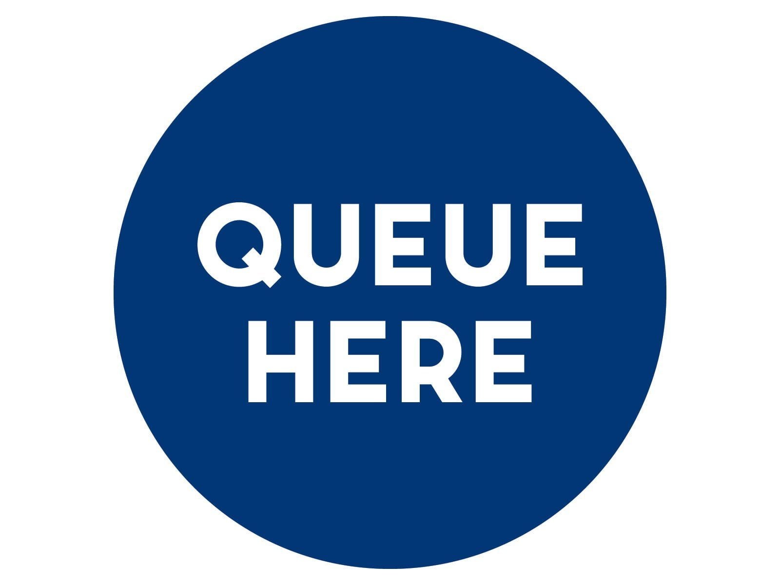 Of Queues and Customer Service: To Pool or to Dedicate